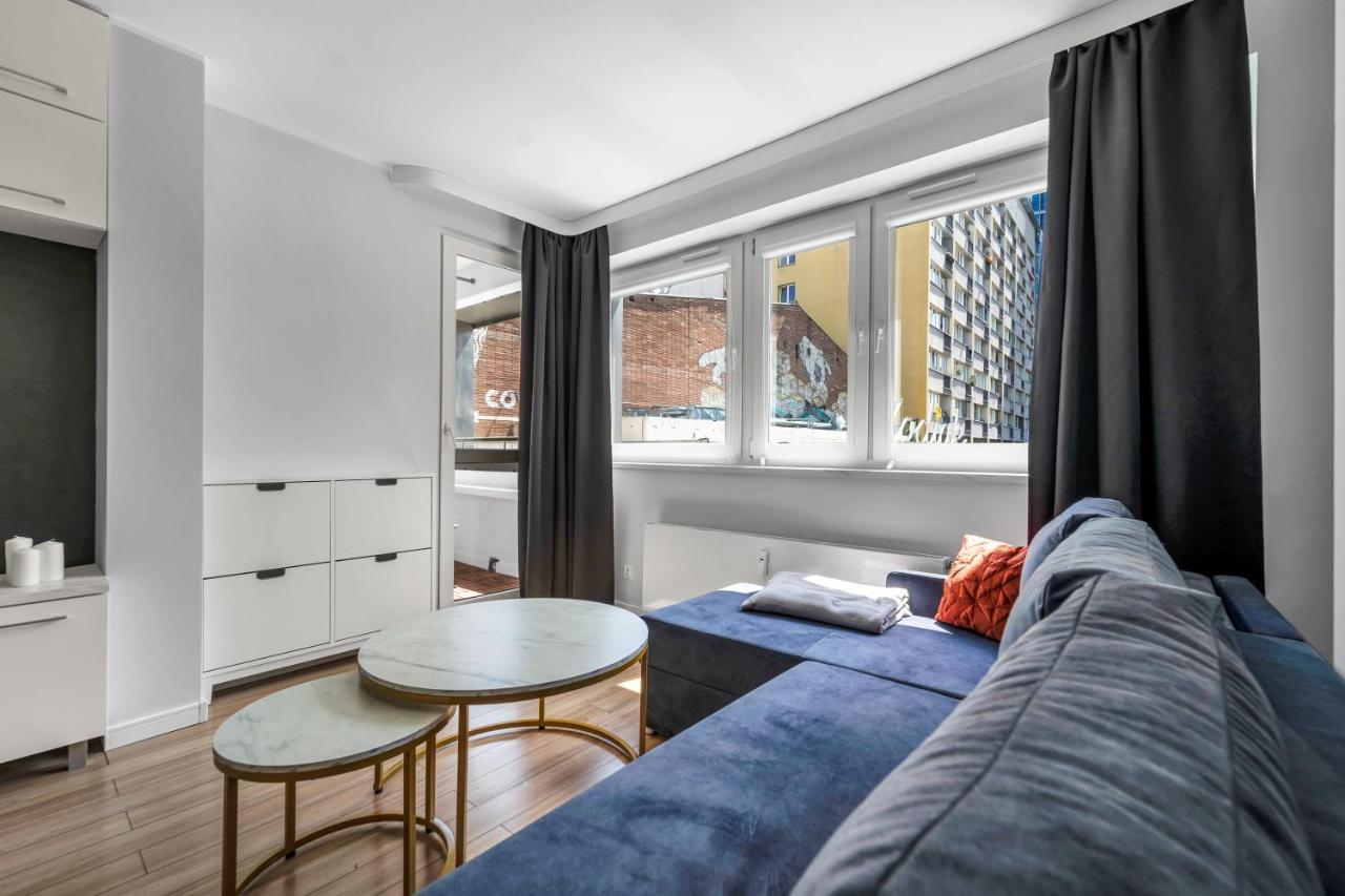 Chmielna Downtown Apartments - City Center, Aircon - By Rentujemy Warschau Buitenkant foto